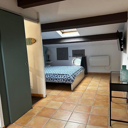 Plan De Cuques T2 Hotel Luaran gambar