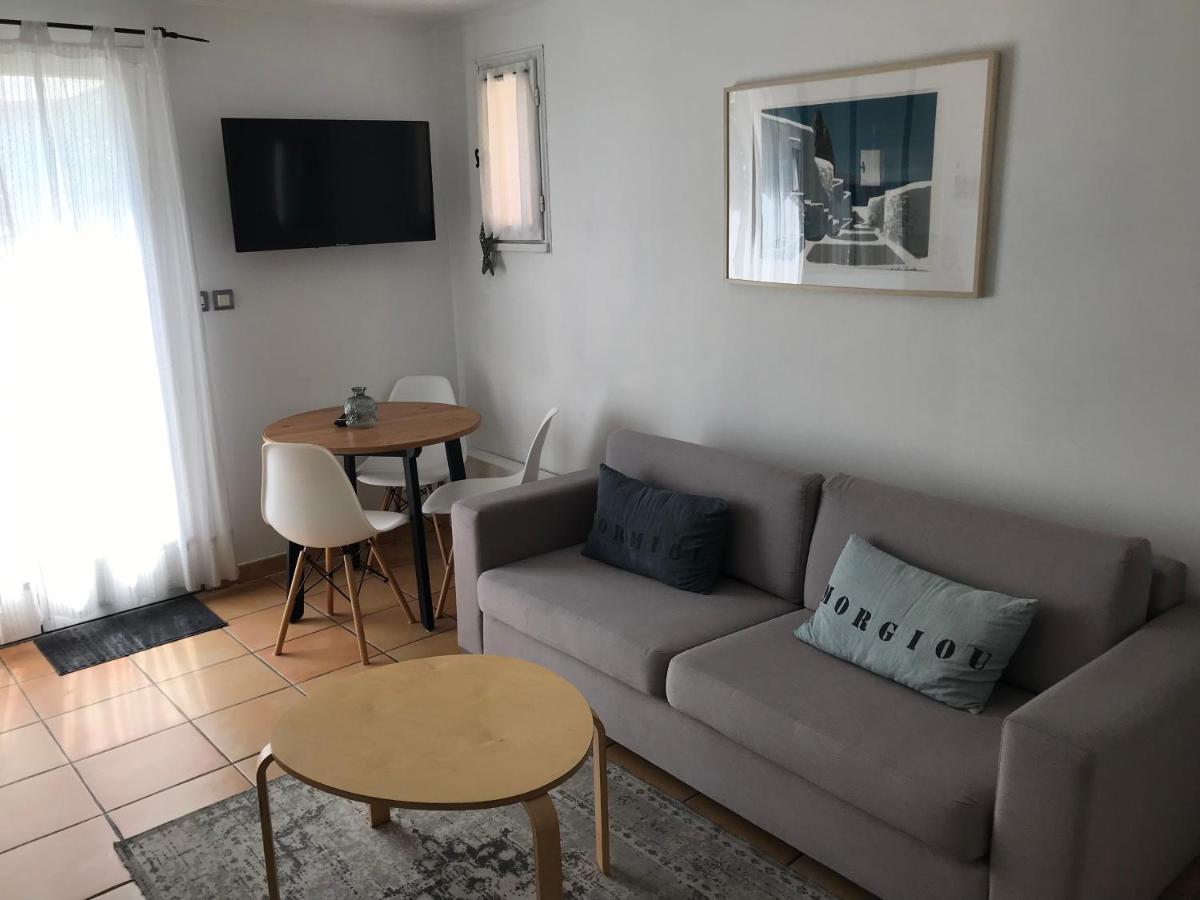 Plan De Cuques T2 Hotel Luaran gambar