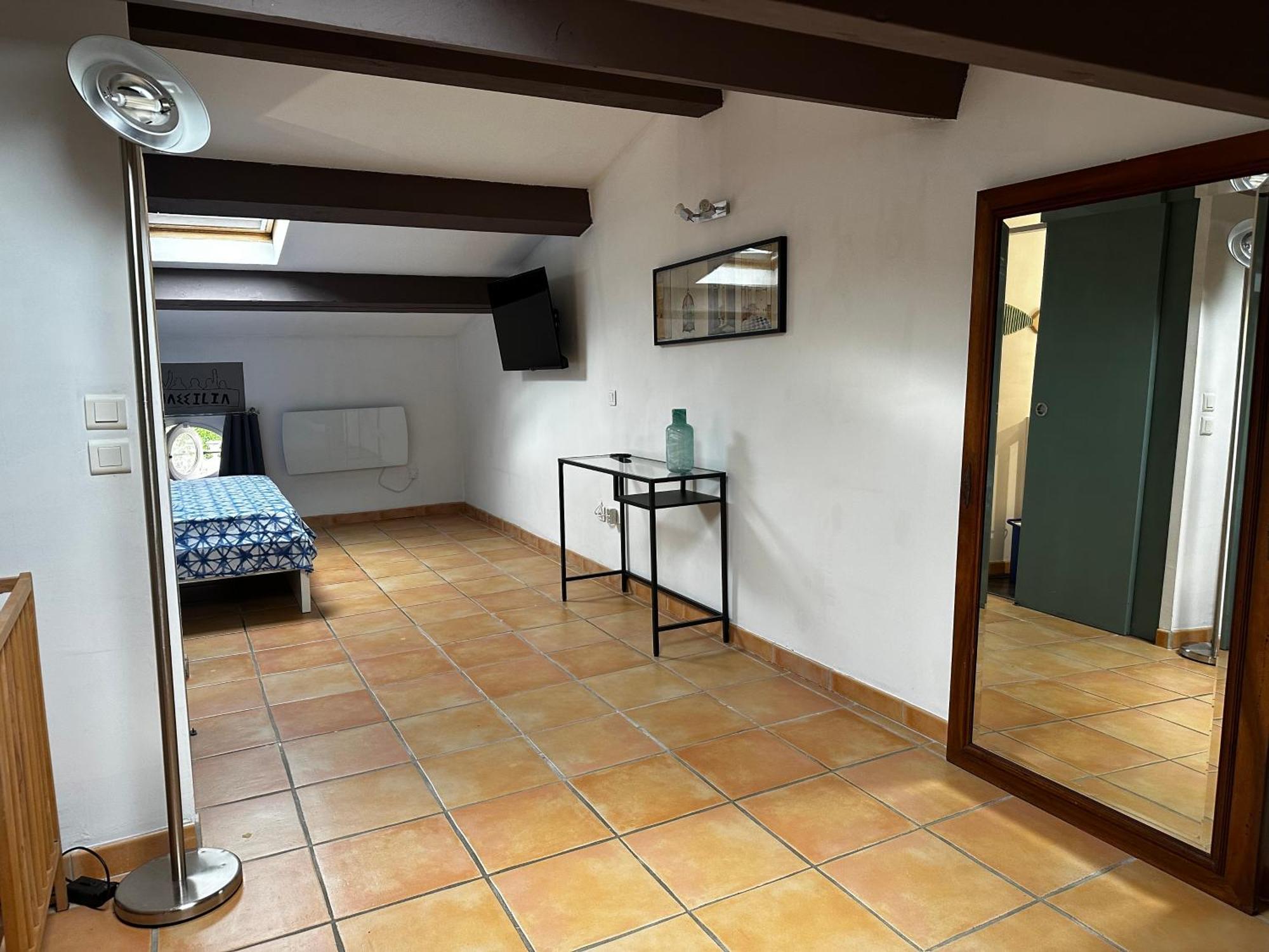 Plan De Cuques T2 Hotel Luaran gambar